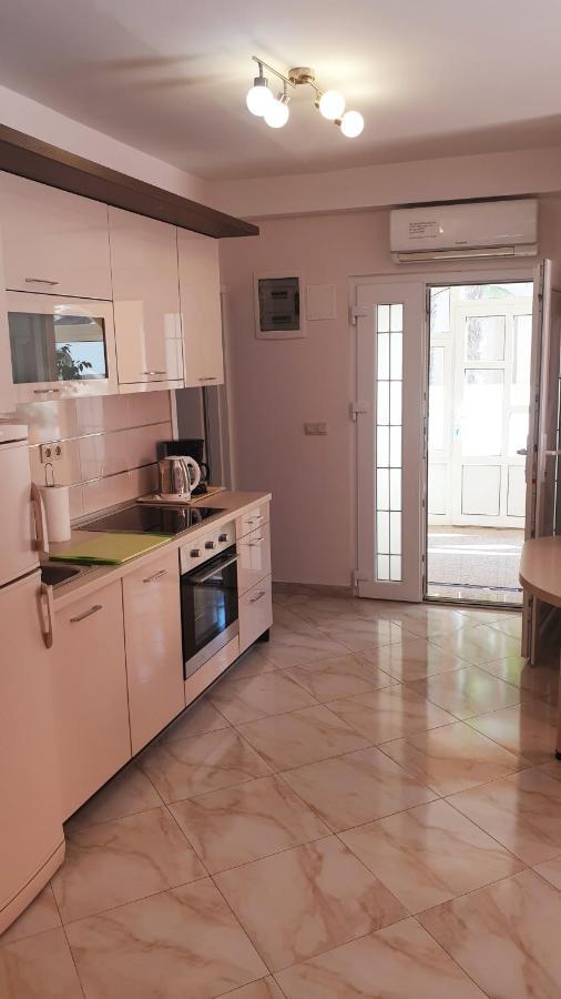 House Maric Apartment โปเรช ภายนอก รูปภาพ