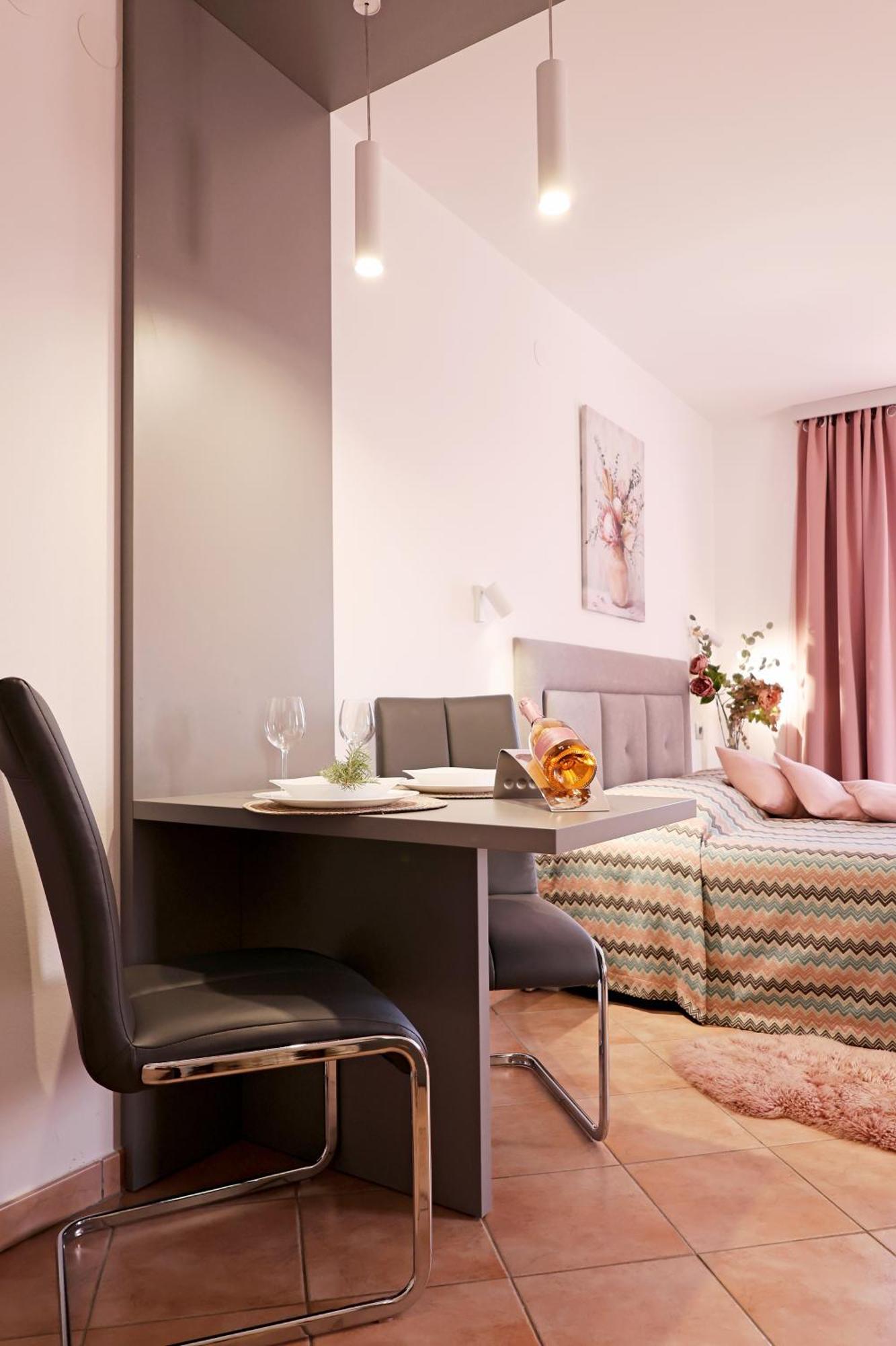 House Maric Apartment โปเรช ภายนอก รูปภาพ