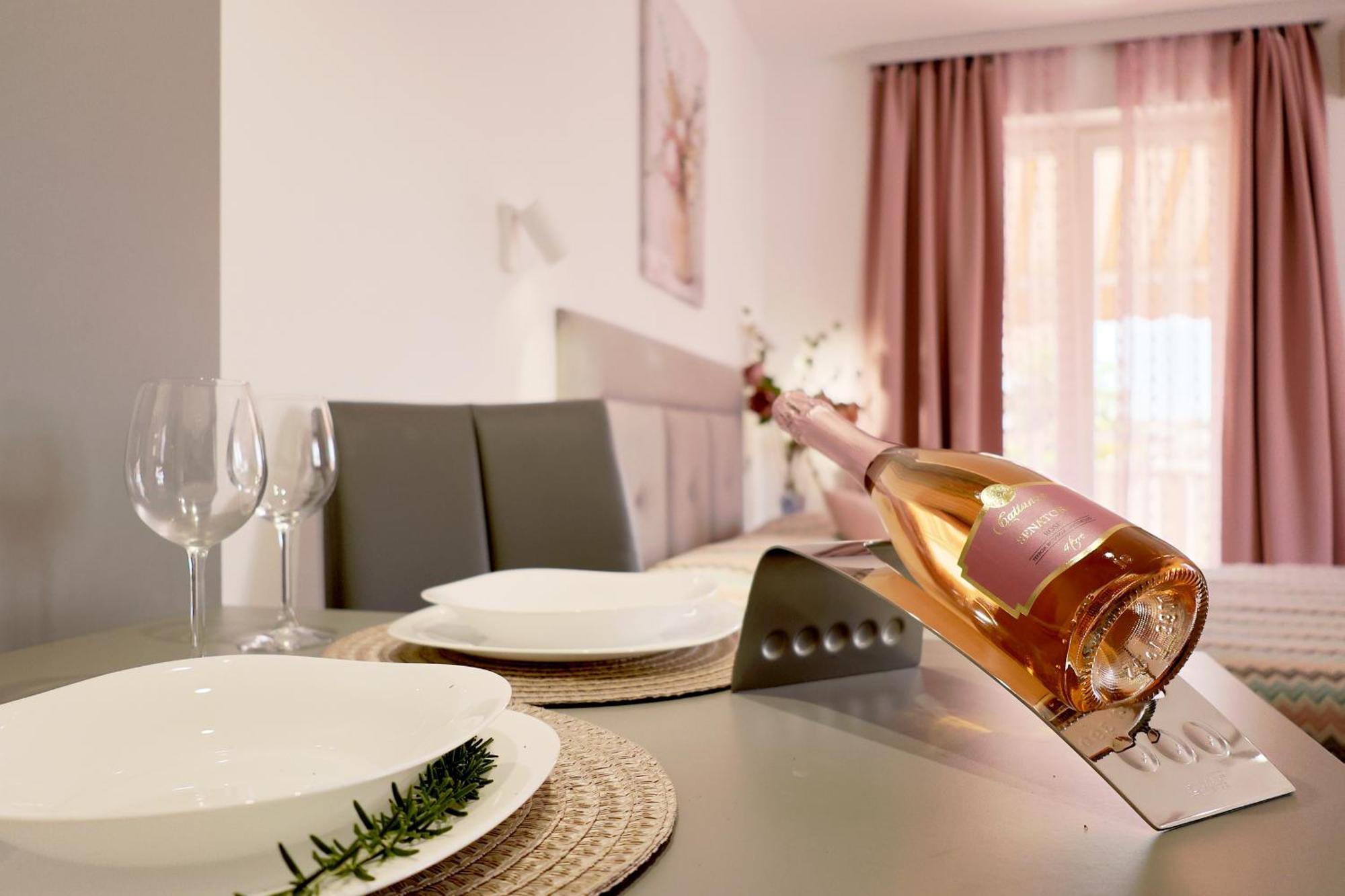 House Maric Apartment โปเรช ภายนอก รูปภาพ