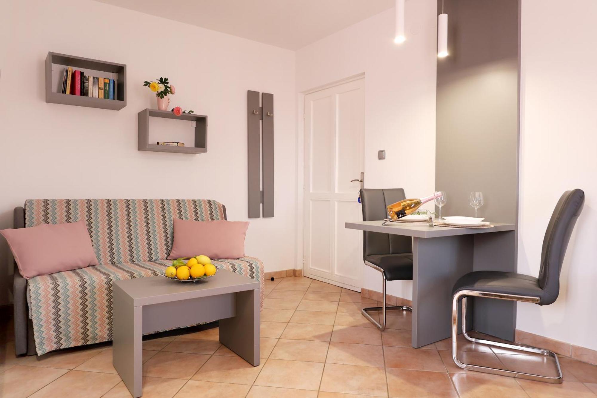 House Maric Apartment โปเรช ภายนอก รูปภาพ